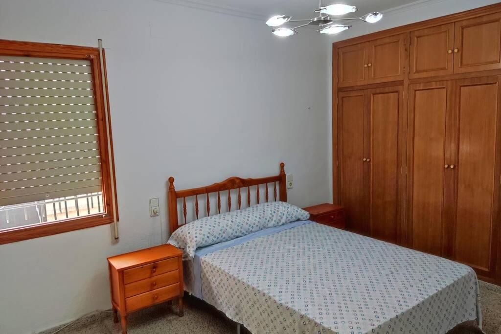 Villa Rustica Privada Con Gran Chalet Y Piscina Elche Luaran gambar